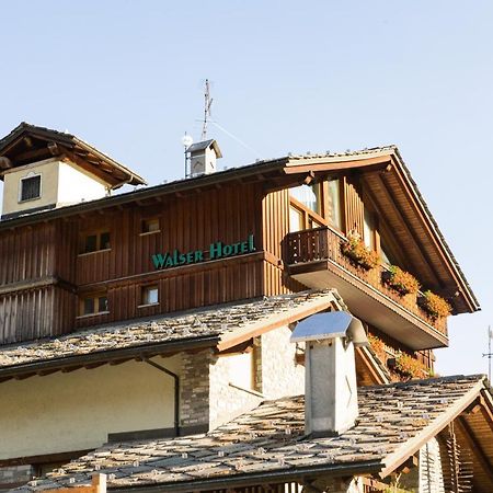 Hotel Walser Courmayeur Ngoại thất bức ảnh