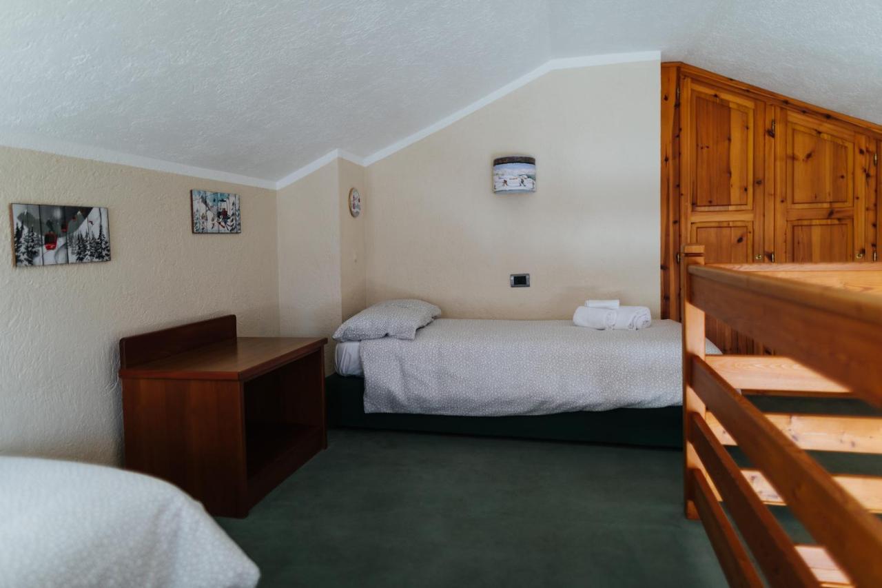 Hotel Walser Courmayeur Ngoại thất bức ảnh