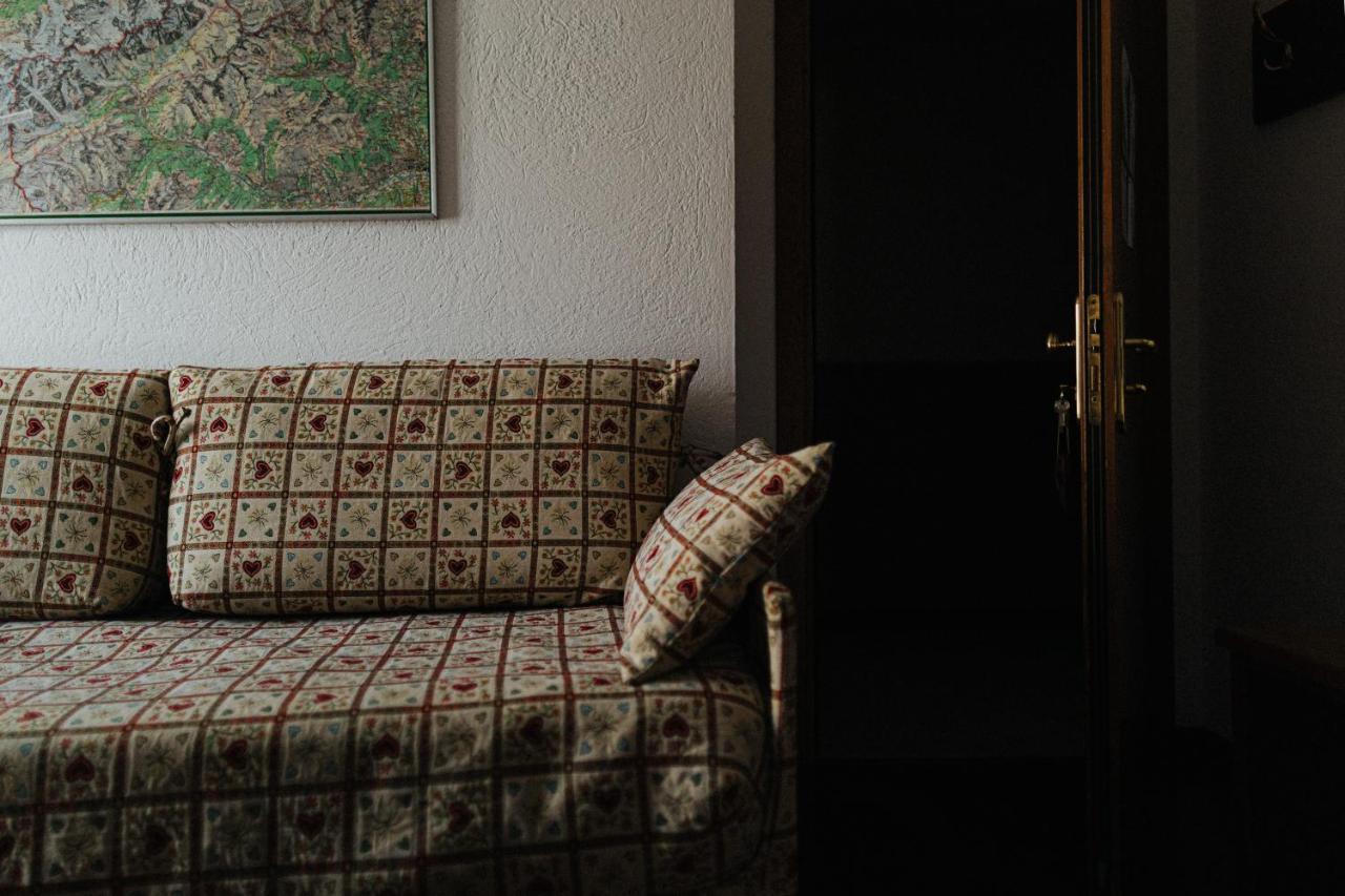 Hotel Walser Courmayeur Ngoại thất bức ảnh