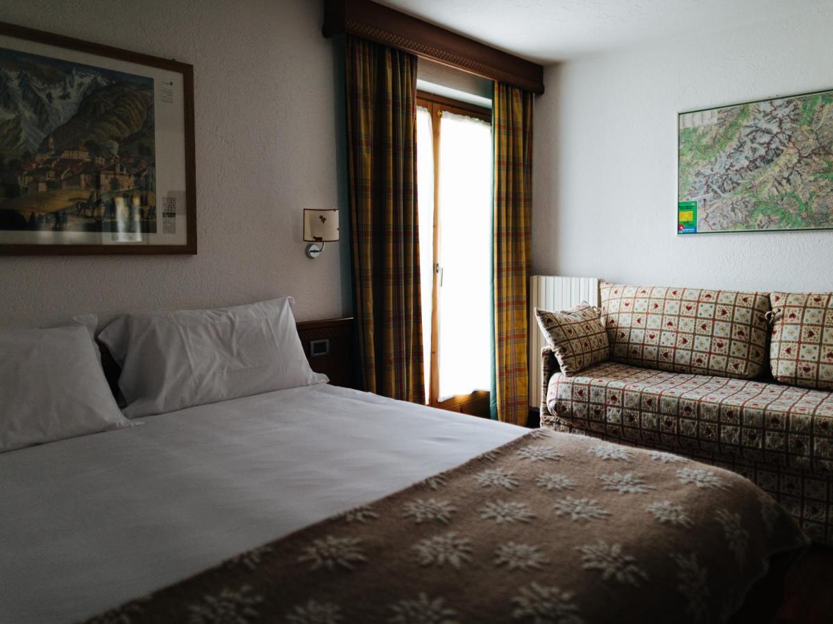 Hotel Walser Courmayeur Ngoại thất bức ảnh