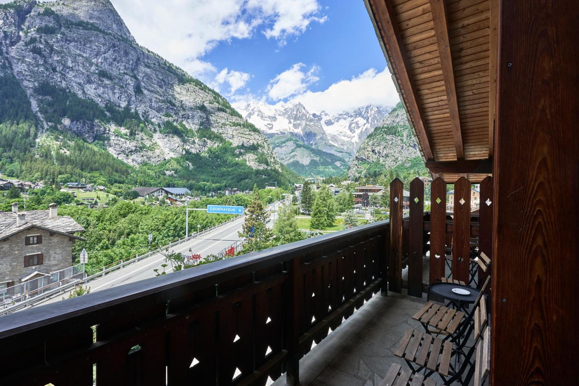 Hotel Walser Courmayeur Ngoại thất bức ảnh