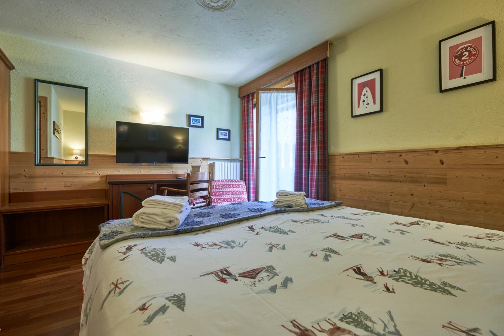 Hotel Walser Courmayeur Ngoại thất bức ảnh