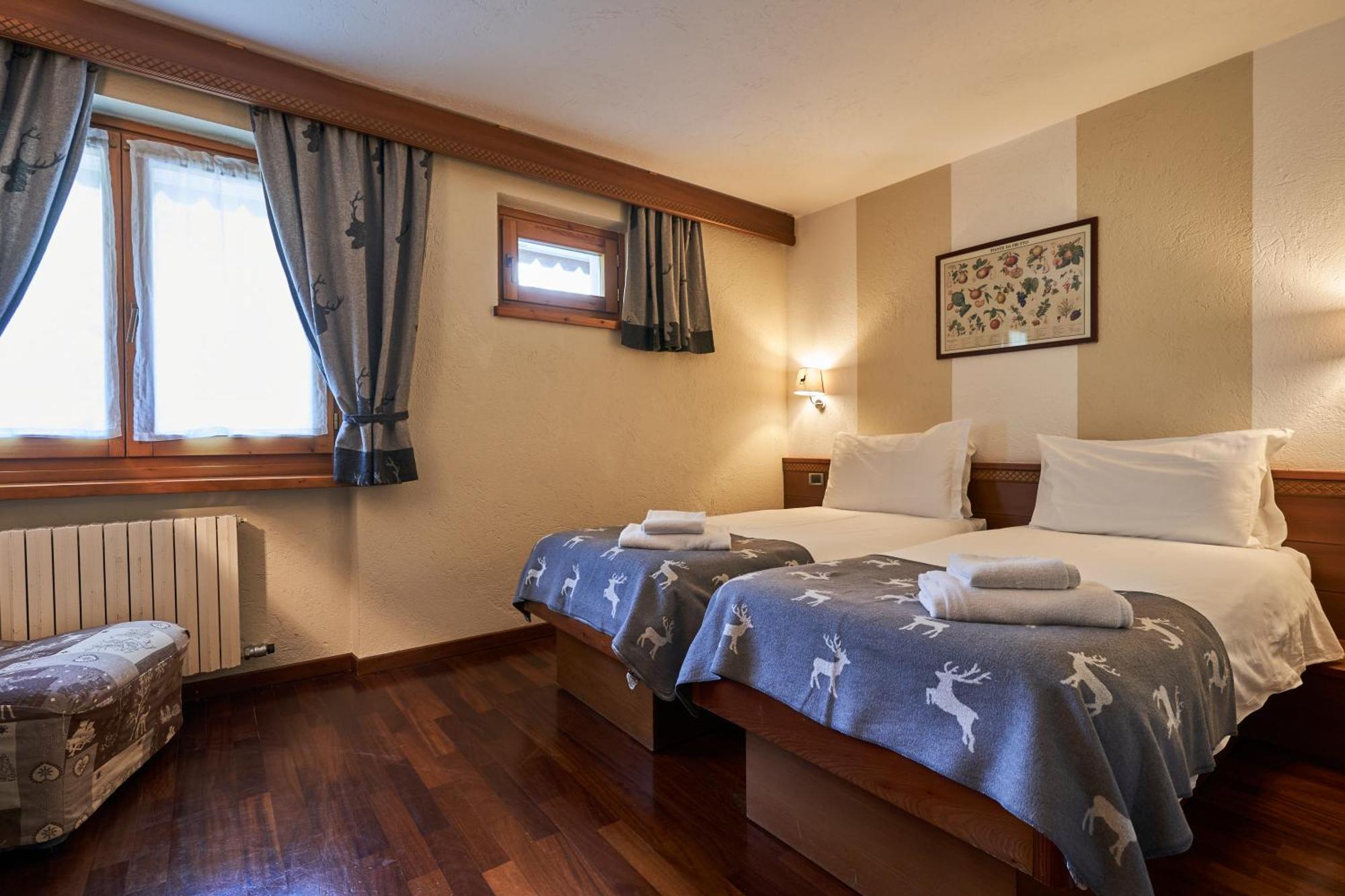 Hotel Walser Courmayeur Ngoại thất bức ảnh