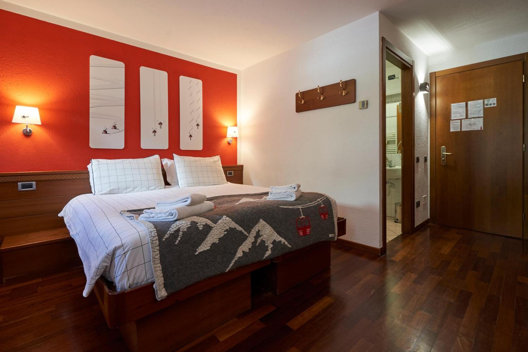 Hotel Walser Courmayeur Ngoại thất bức ảnh